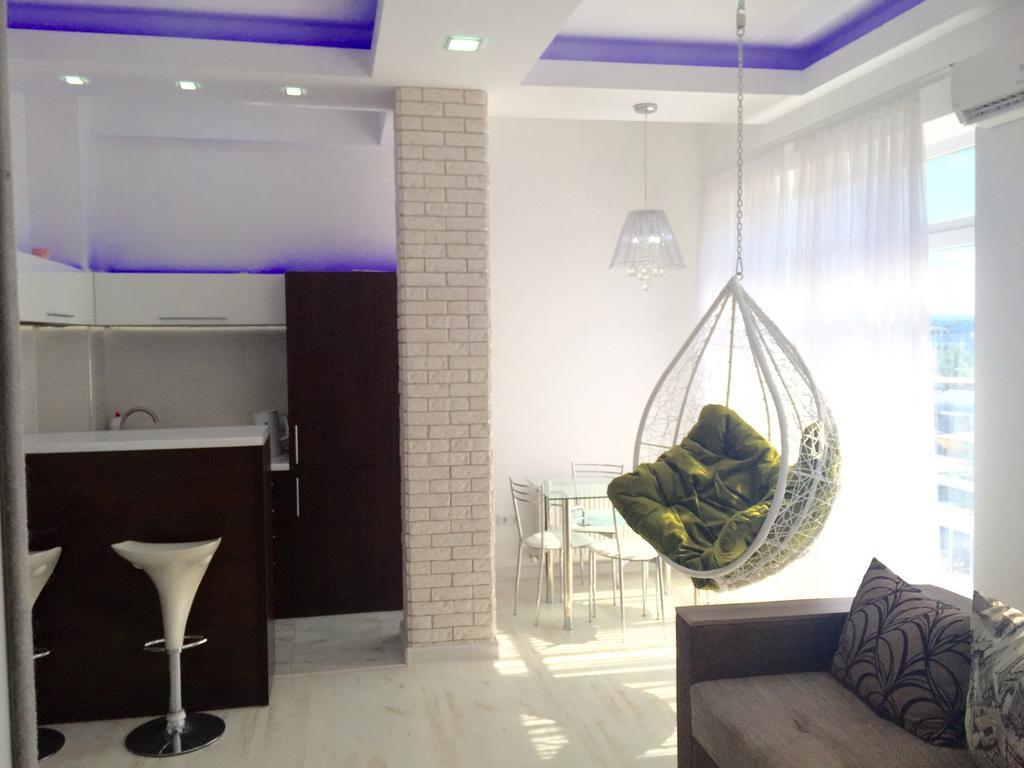 Living Md Heart Of The Center Apartment Chisinau Exterior photo