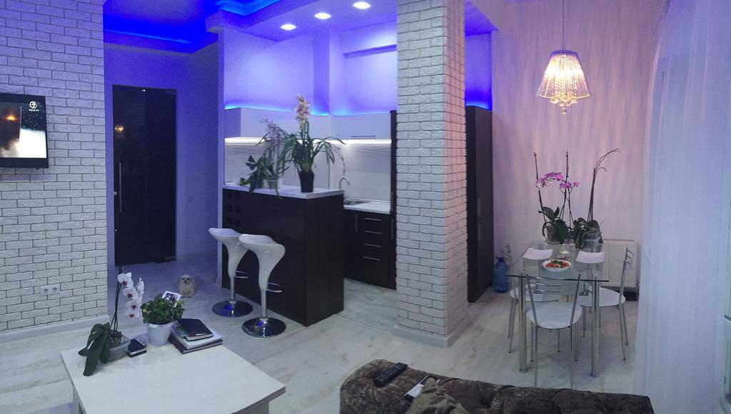 Living Md Heart Of The Center Apartment Chisinau Exterior photo