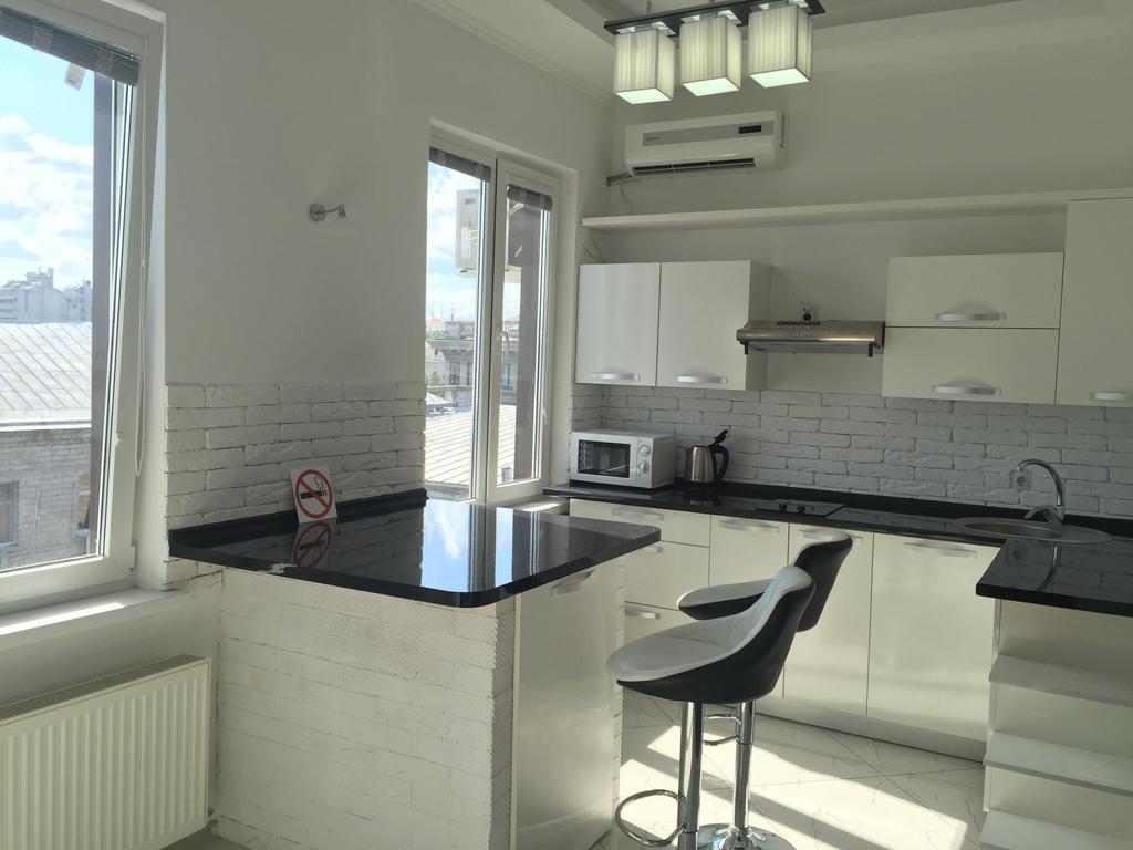 Living Md Heart Of The Center Apartment Chisinau Exterior photo